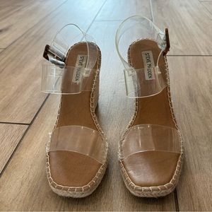 Steve Madden Women's Uri Wedge Sandal 8